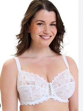 NWT Edditinal ELLE BRA.